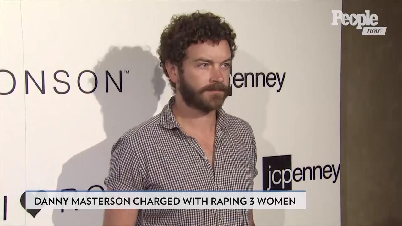 That 70 Show S Danny Masterson Charged With Raping Three Women Ew Com