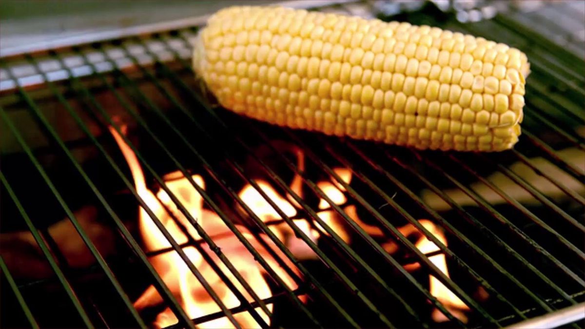 Can corn on the cob be reheated in the microwave How To Reheat Corn On The Cob The Quick And Best Methods Highlighted