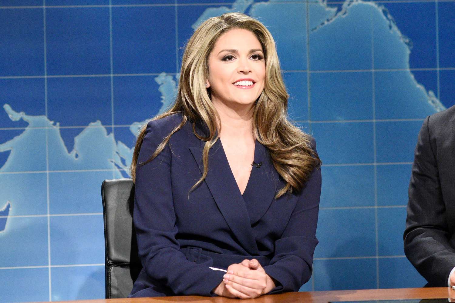 No, Cecily Strong did not quietly leave Saturday Night Live.