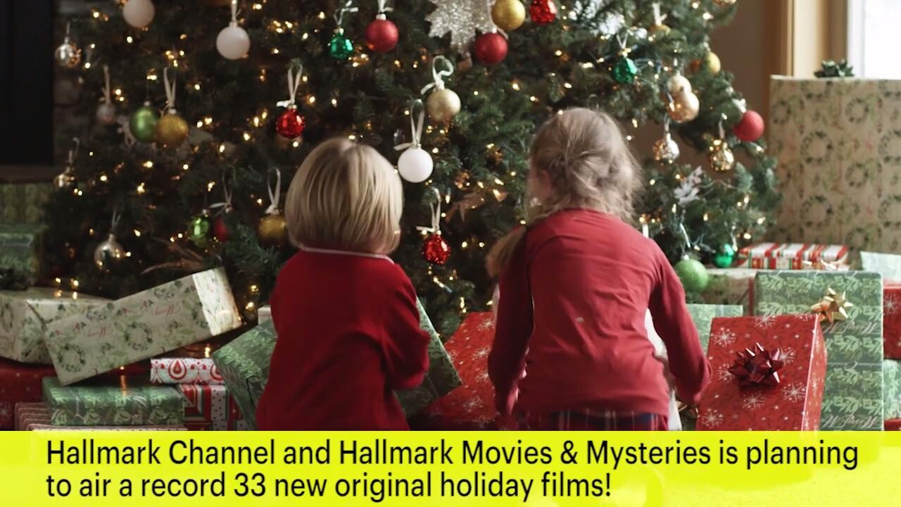 Hallmark Christmas Movies Details On All 33 Films Ew Com