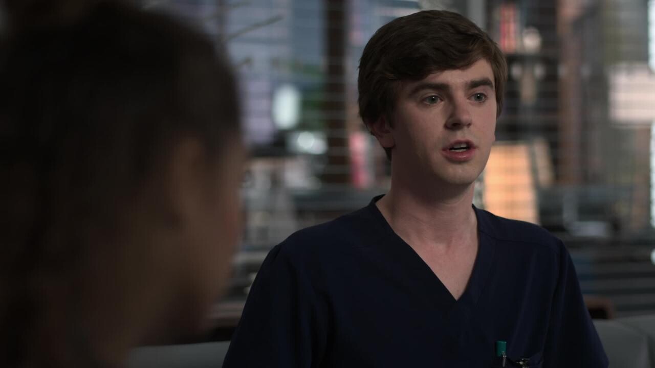The Good Doctor Shaun And Carly Date In Season 3 Clip Ew Com