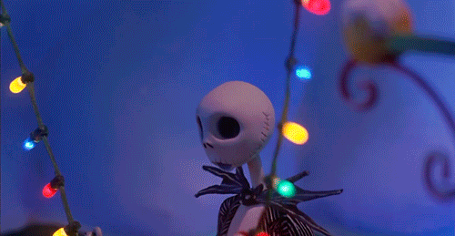 You-Never-Knew-How-Pretty-Halloween-Christmas-Could-Look-Together.gif