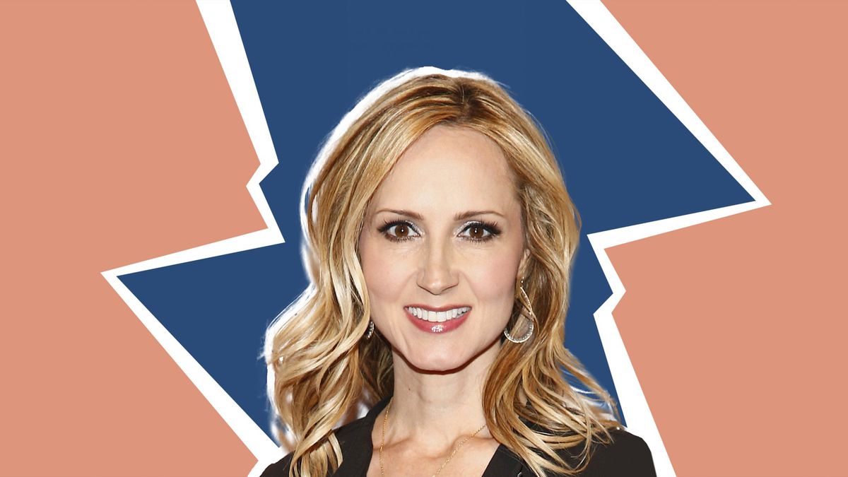 Country Music Singer Chely Wright Thought She Was Having a Bad Headache&ndash;but She'd Actually Suffered a Stroke