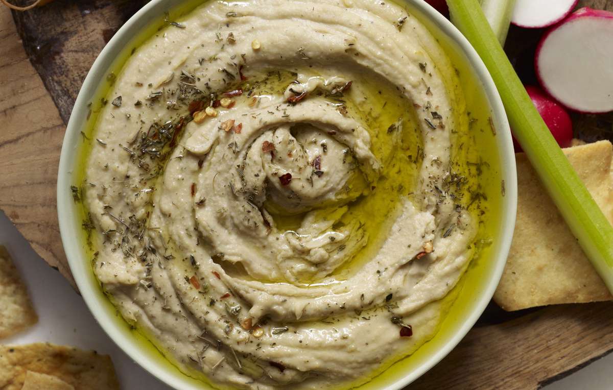 Is Hummus Keto? Here's What a Nutritionist Says