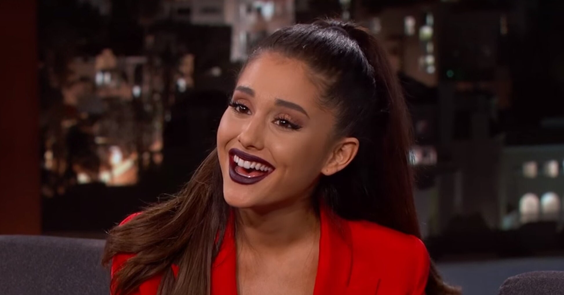 Ariana Grande describes her three types of fans and we are all of them ...
