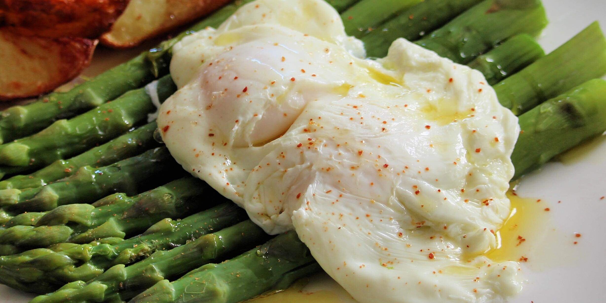 Foolproof Poached Eggs Recipe | Allrecipes