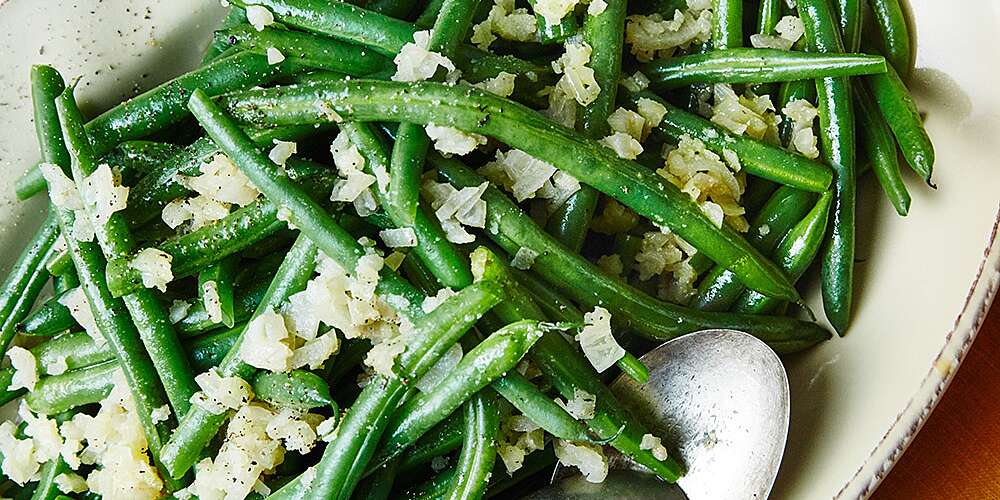 Green Beans with Shallots | Rachael Ray In Season