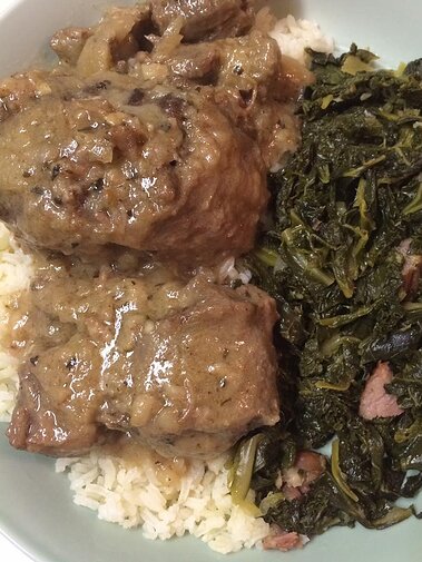How to cook oxtails soul food