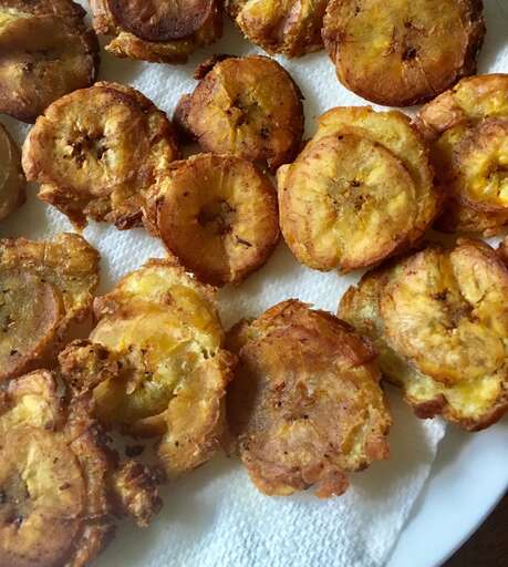 Puerto Rican Tostones (Fried Plantains) Recipe