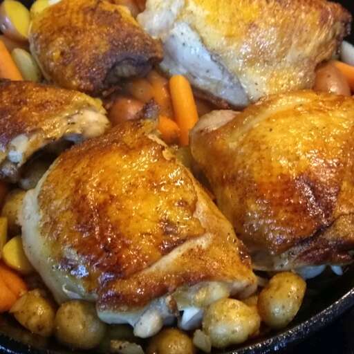 Easy One-Skillet Chicken Thighs with Carrots Recipe