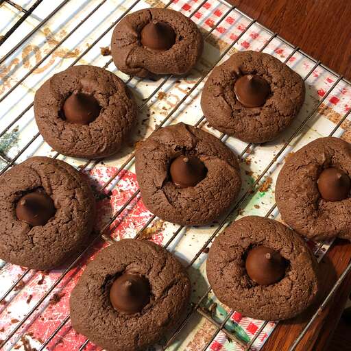Jeanne's Chocolate Kiss Cookies Recipe