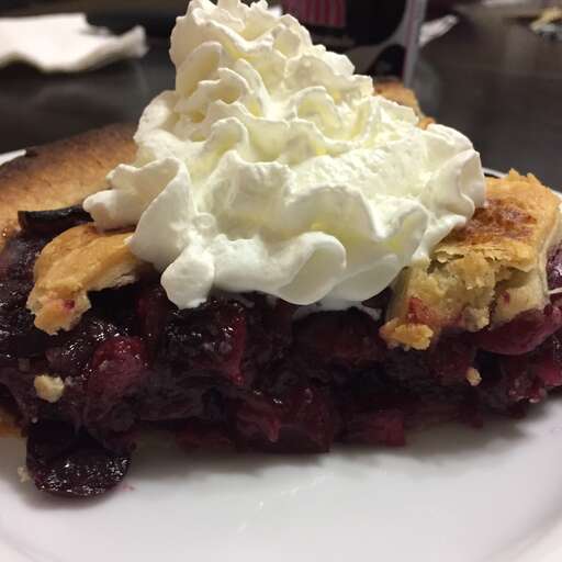 Sweet Washington Cherry Pie Recipe