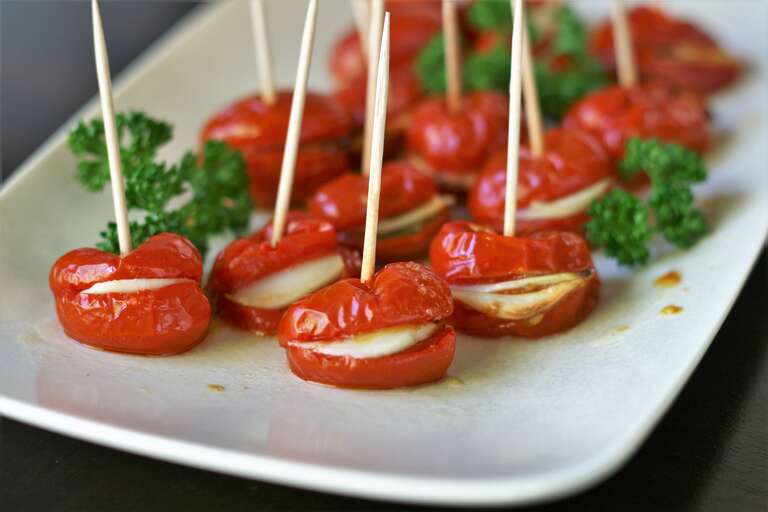 Baked Cherry Tomatoes with Garlic Recipe
