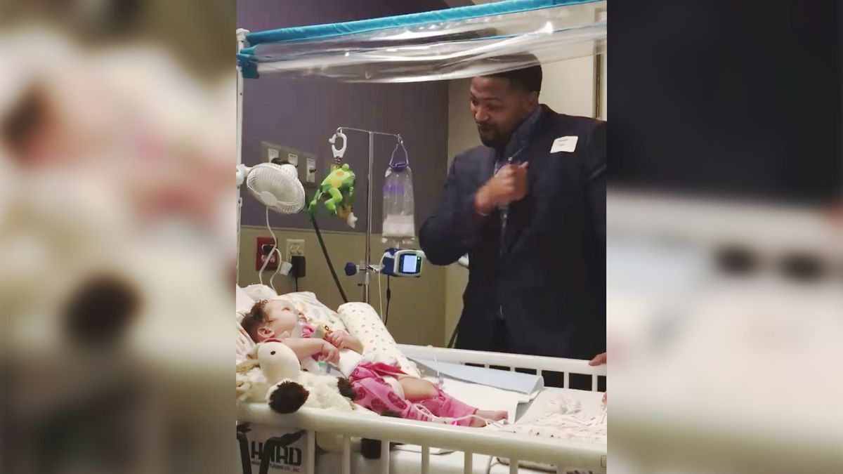 Try Not to Cry Watching This Sweet 'Heartbeat' Ritual Between a Father and His Baby Daughter in Rehab