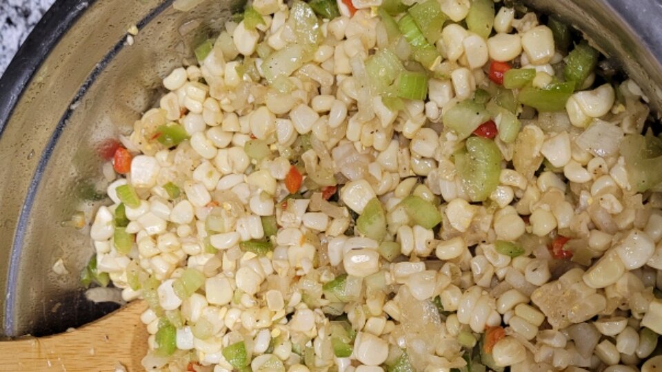 Grilled Corn Off the Cob Salad