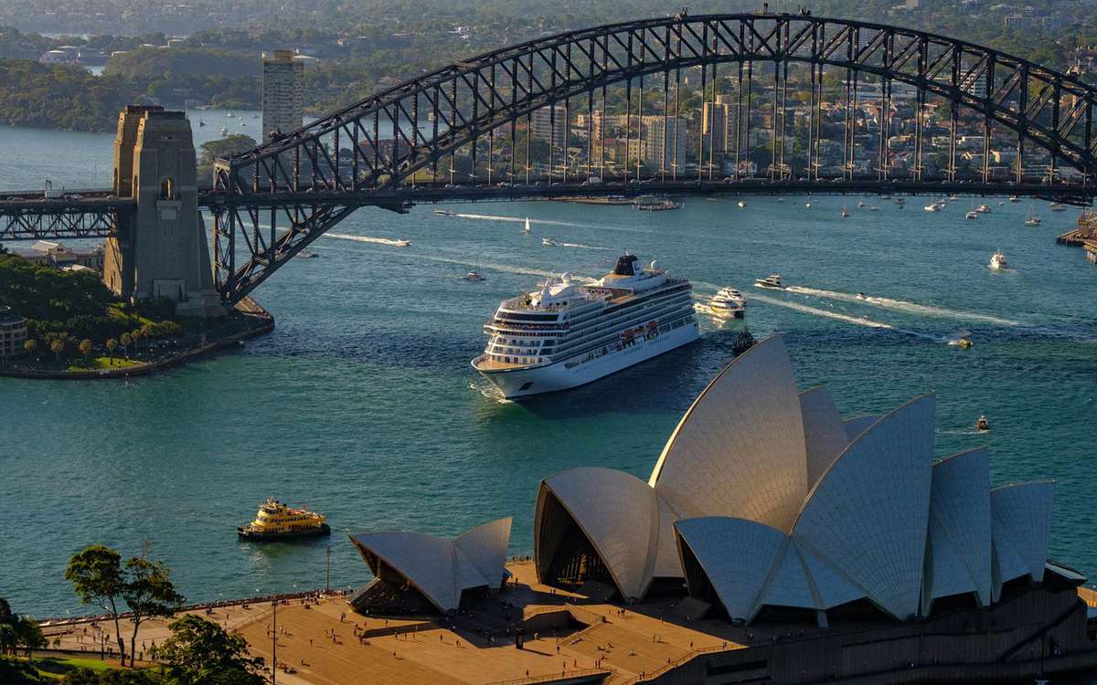 around the world cruise australia