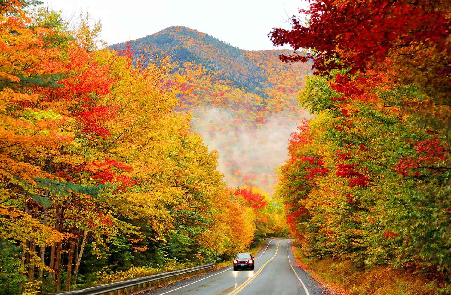 the-20-best-places-to-see-fall-foliage-in-the-united-states-martha