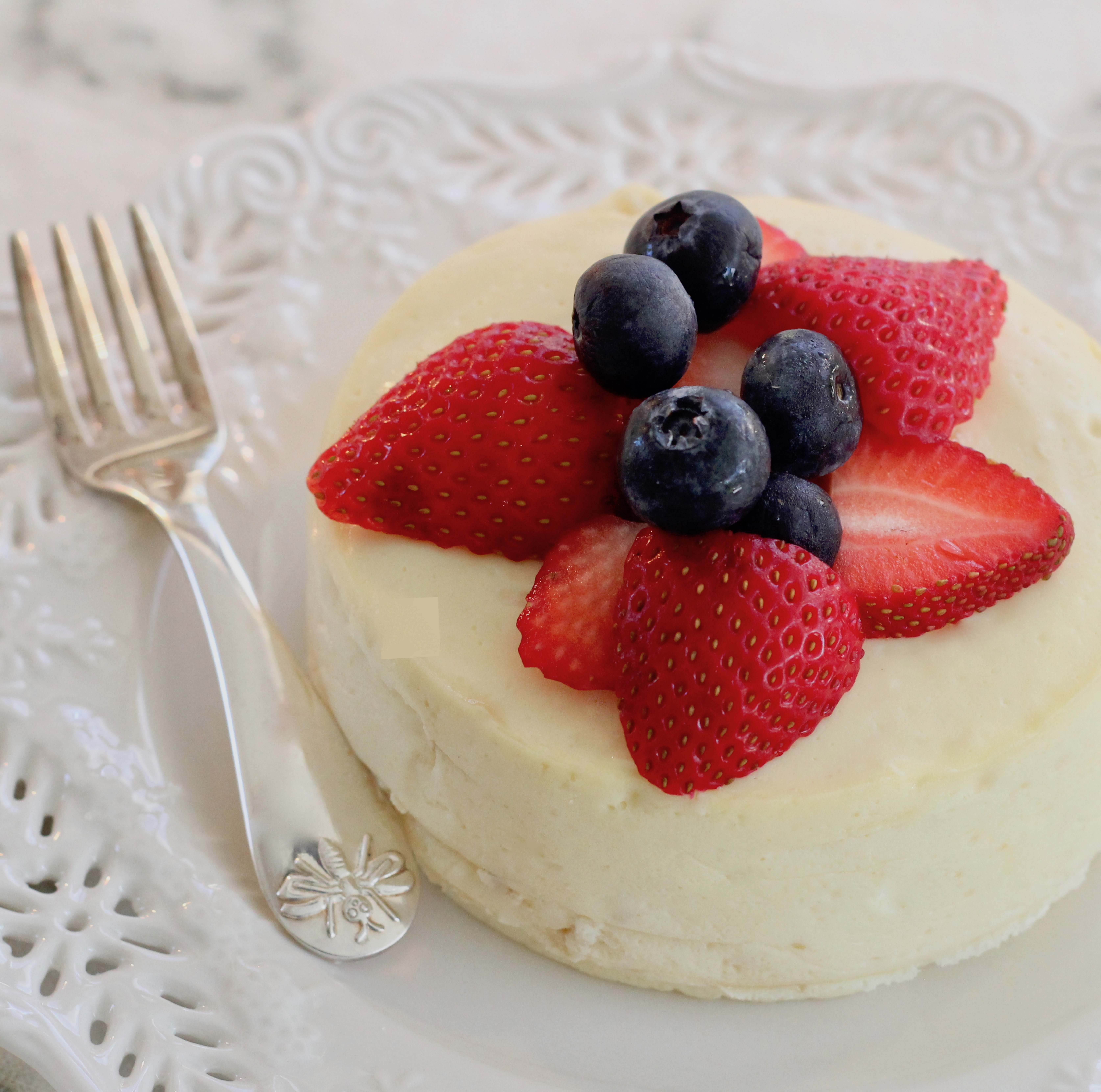 Healthier Instant Pot Cheesecake - Eating Instantly