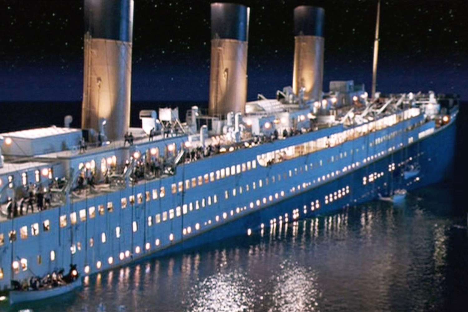 James Cameron says he got the Titanic's sinking half right in movie 