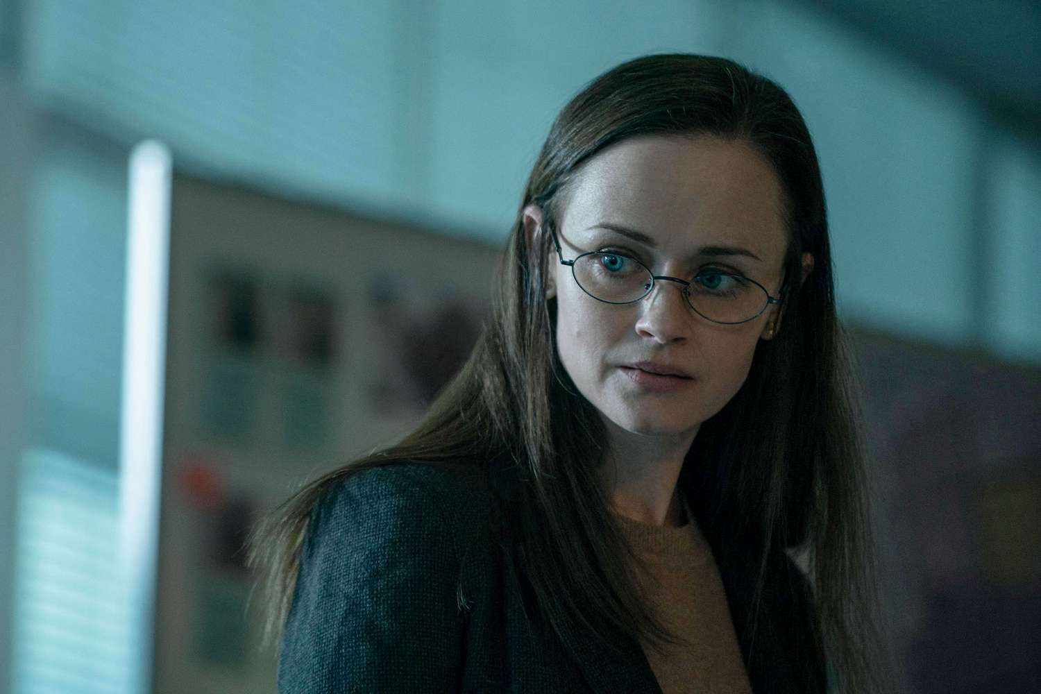 THE HANDMAID'S TALE, Alexis Bledel, 'Nightshade', (Season 4, ep. 402, aired Apr. 28, 2021