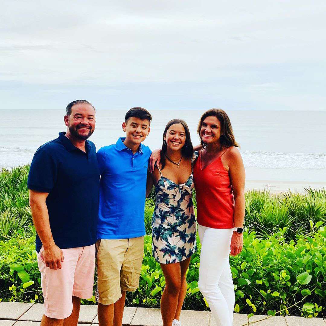 Jon Gosselin Vacations in Florida with Daughter Hannah, Son Collin and Girlfriend Colleen Conrad