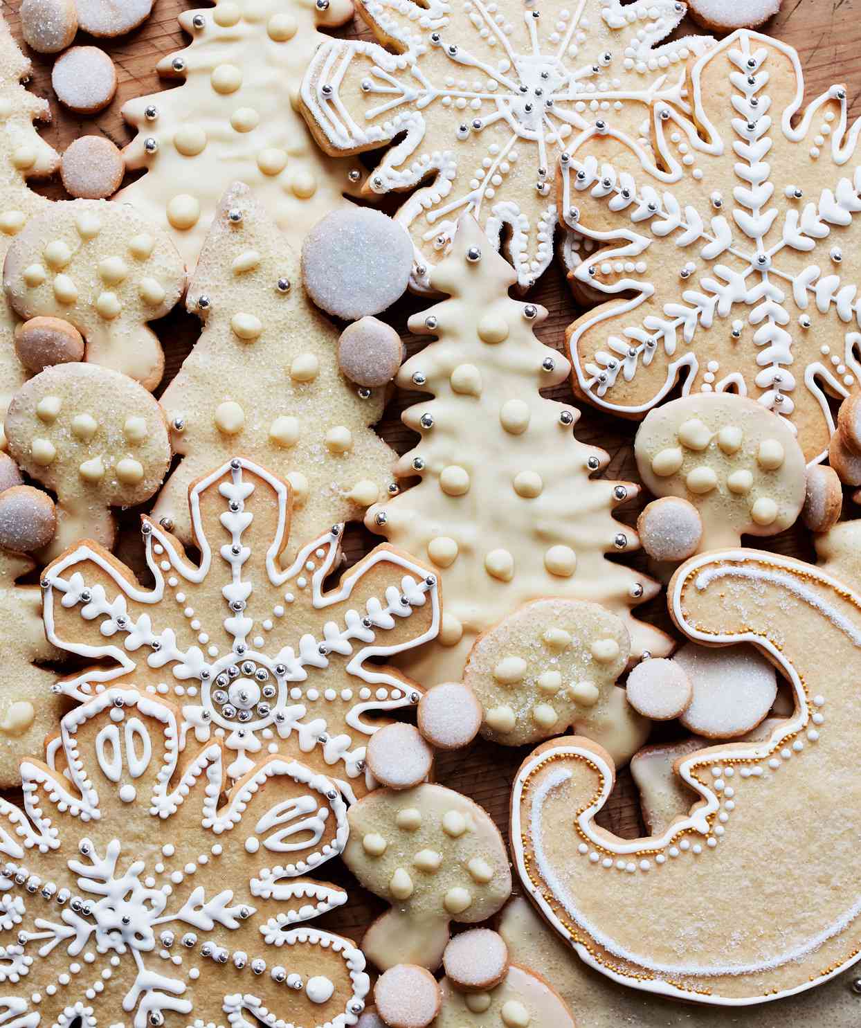 A Glimpse Inside One of Martha's Famous Holiday Cookie Parties