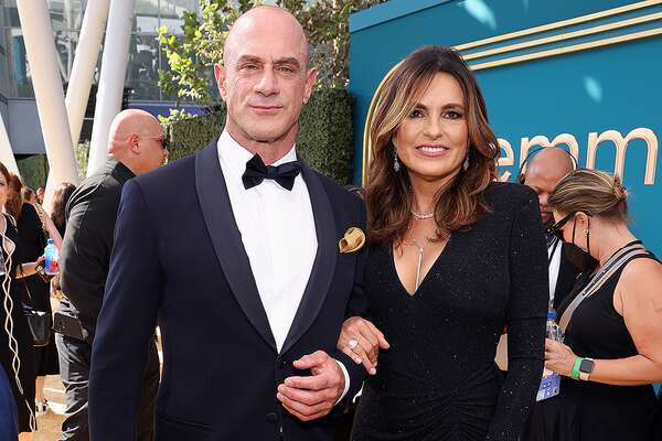 Christopher Meloni and Mariska Hargitay arrive to the 74th Annual Primetime Emmy Awards held at the Microsoft Theater on September 12, 2022.