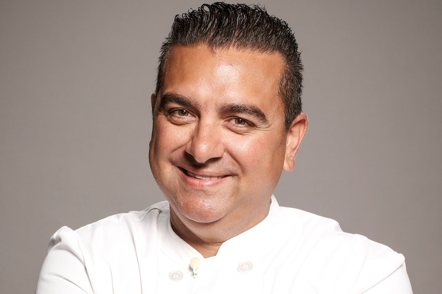 'Cake Boss' star gives injury update after impaling his hand 3 years ago thumbnail