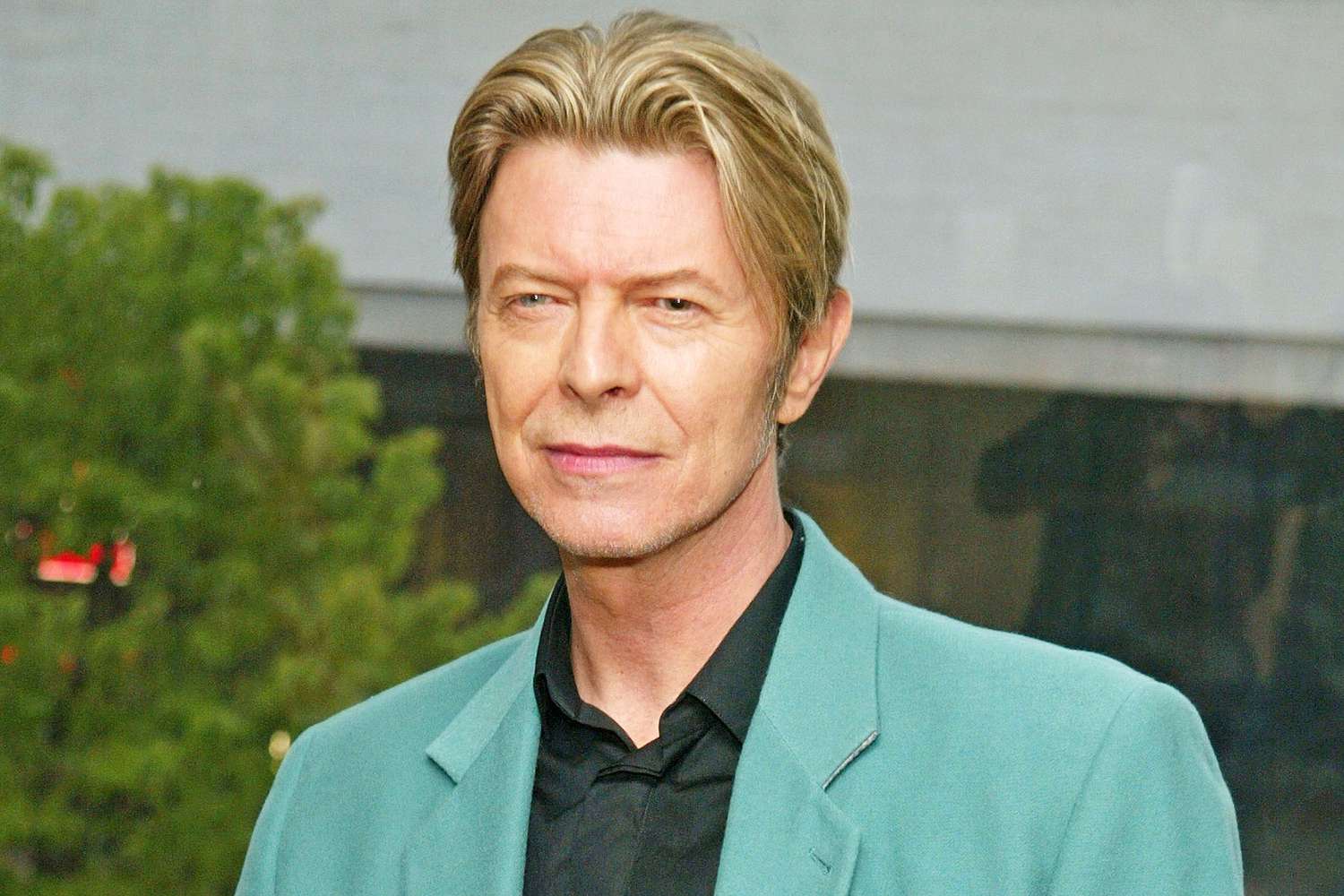 David Bowie dances with daughter in sweet throwback video