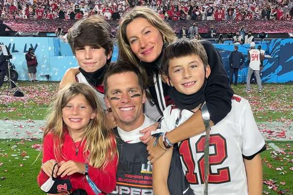Tom Brady and family