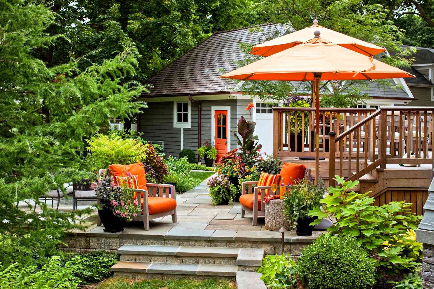 7 Beginner Landscape Design Tips to Make Your Garden Dreams Come True |  Better Homes & Gardens