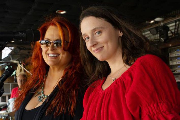 Wynonna Judd Releases First New Song Since Mother Naomi’s Death