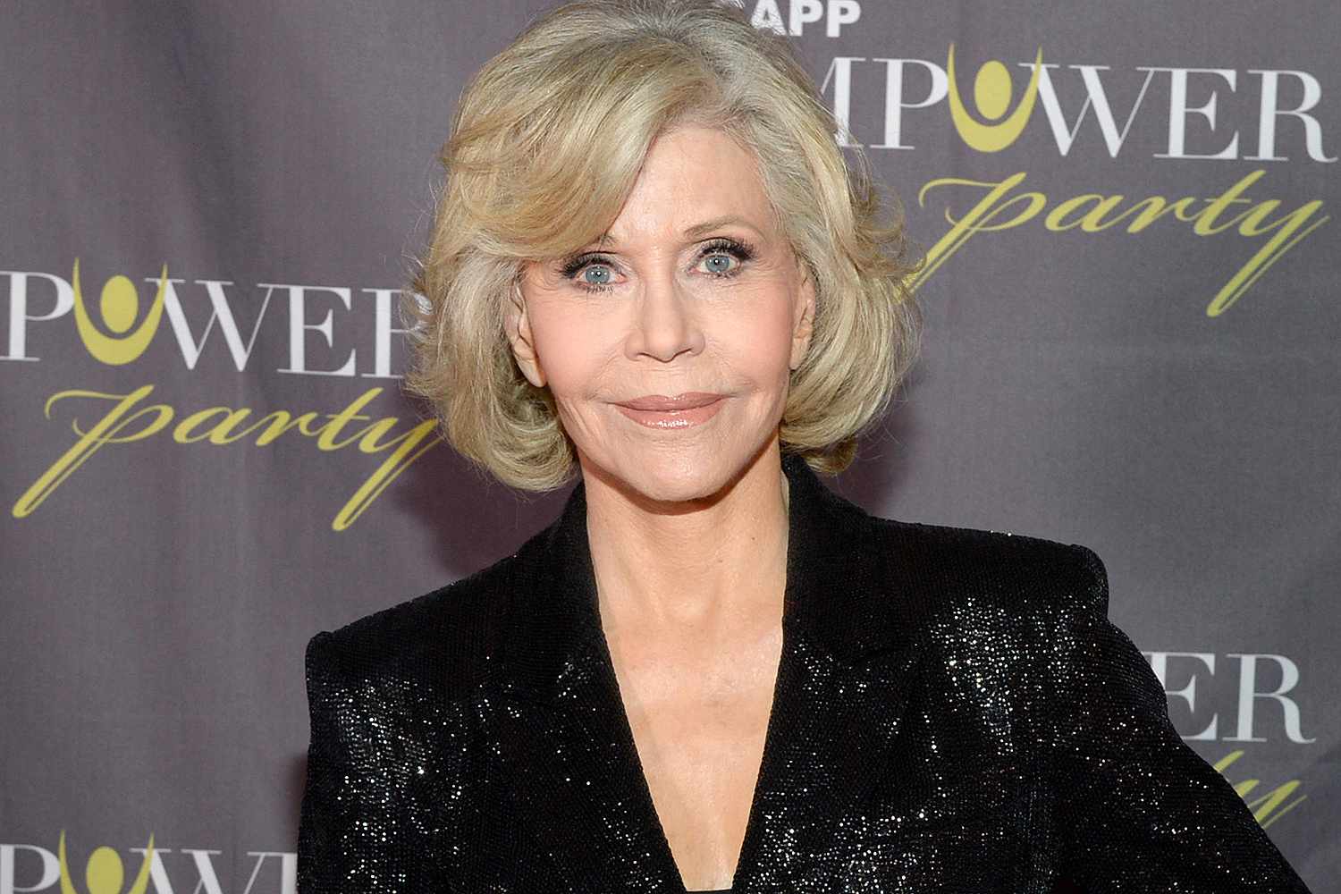 Jane Fonda Opens Up About Getting a Facelift