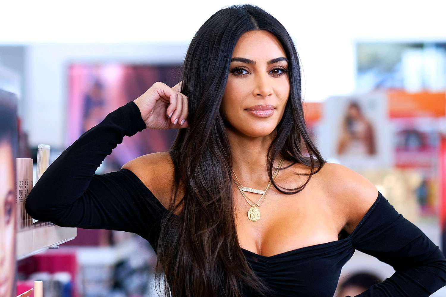 Kim Kardashian Appears to Reveal ‘My Girl Is a Lawyer’ Tattoo Pete Davidson Got in Her Honor