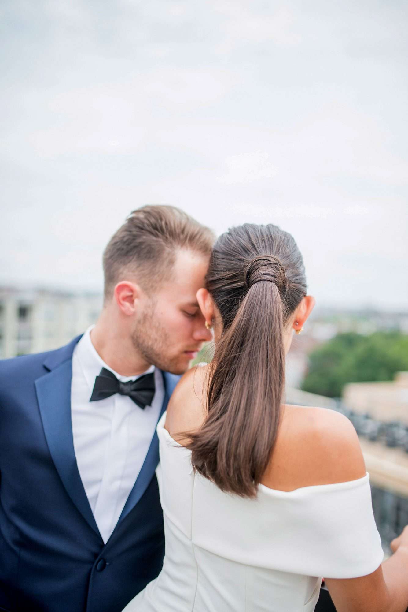 34 Wedding-Worthy Ponytails to Complete Your Bridal Beauty Look