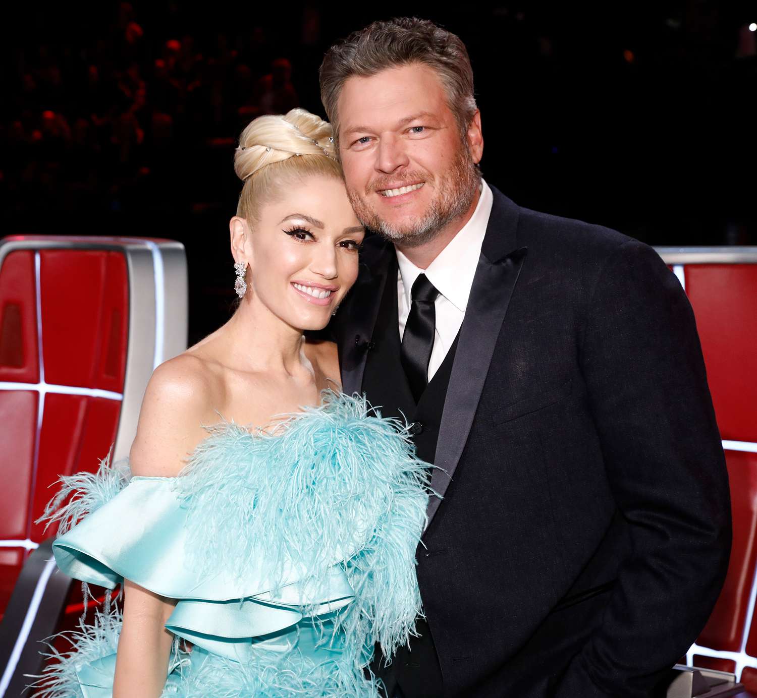 Blake Shelton sends a cute video about meeting his wife Gwen Stefani at work