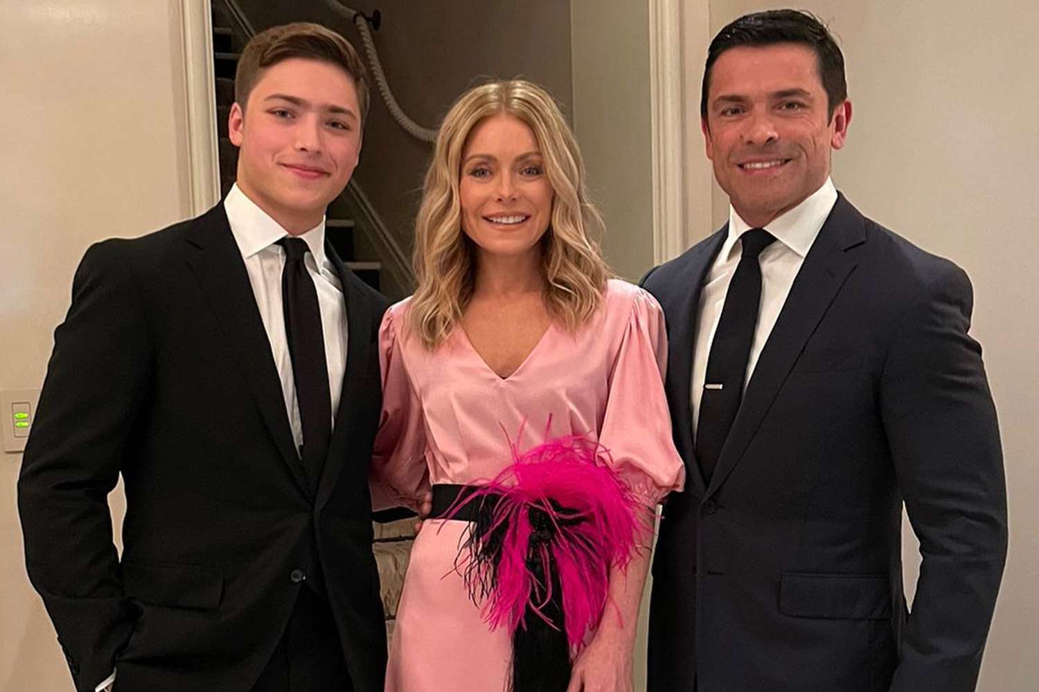 Kelly Ripa Gets Dressed Up with Husband Mark Consuelos and Son Joaquin for 2022 Gaynor Gala