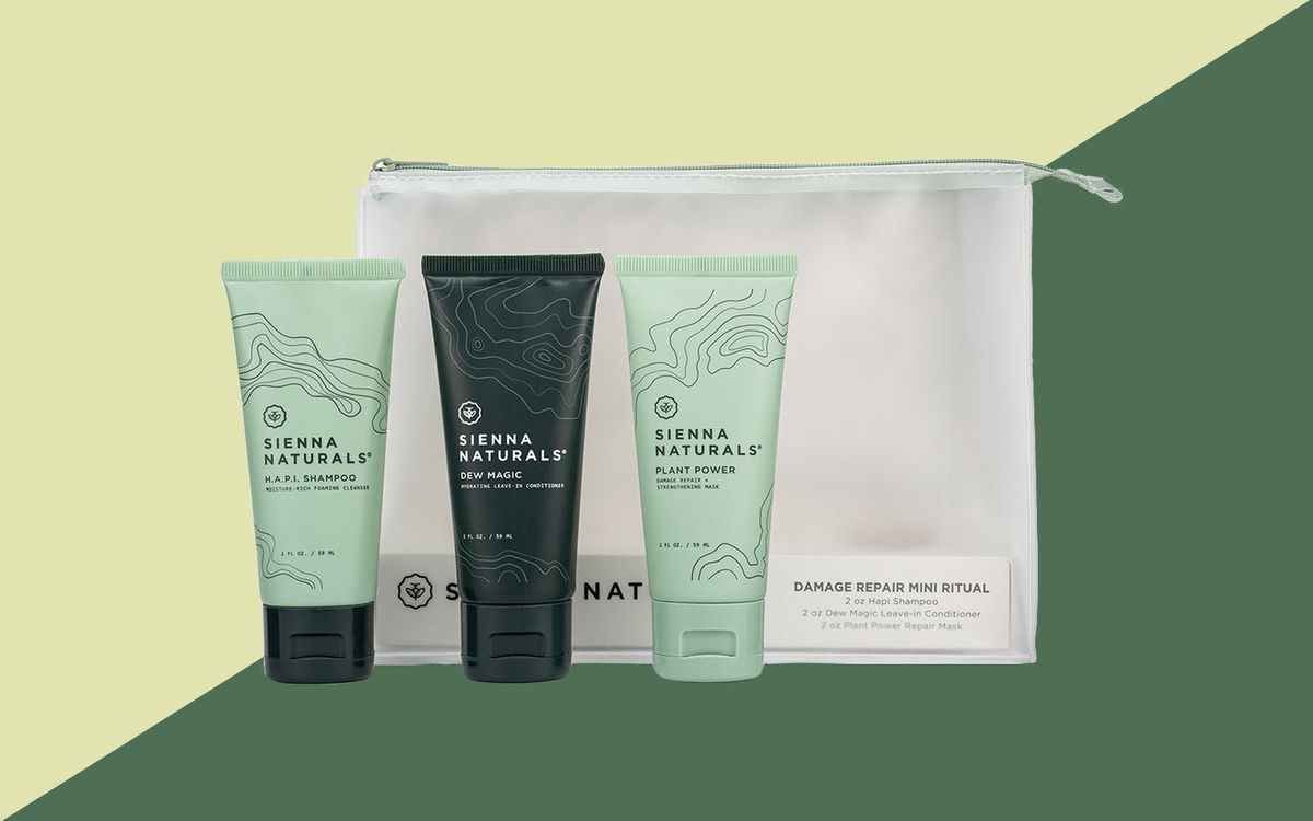 The Sienna Naturals Shower Set Keeps Hair Healthy While Traveling