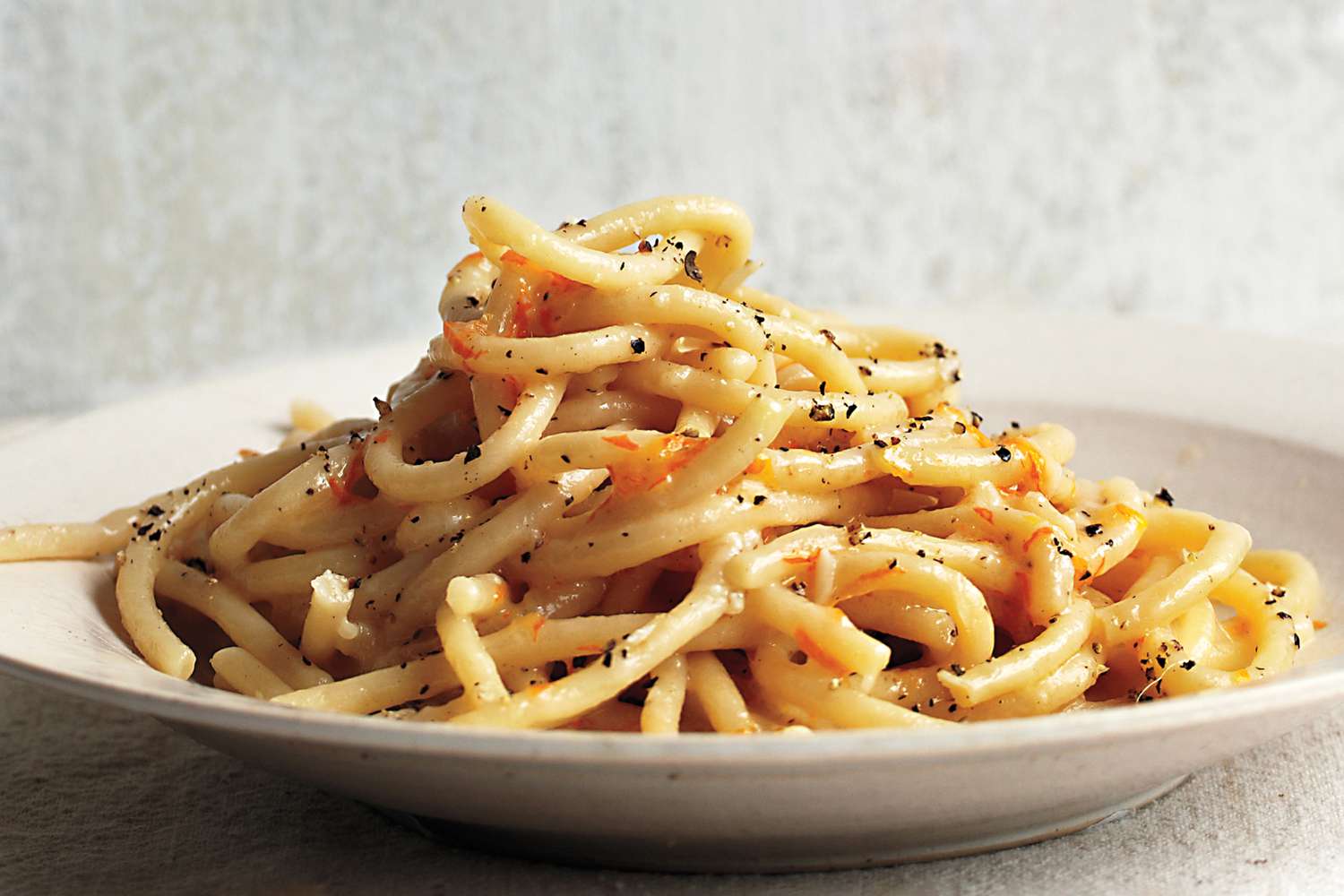 Learn How to Make Perfect Cacio e Pepe at Home with Our Step-by-Step Visual Guide