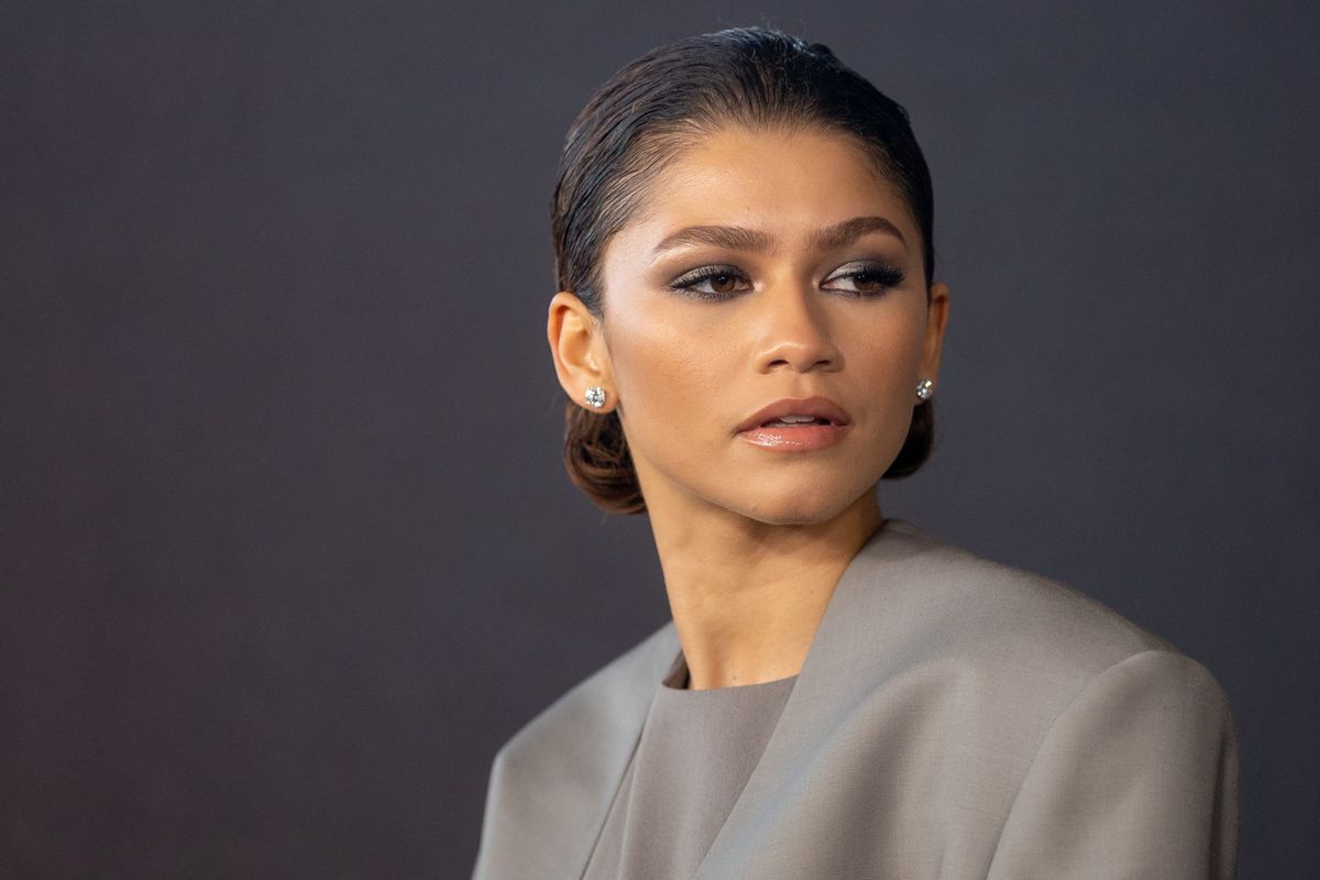 Zendaya Debuted a Chin-Length Bob on the Set of Her New Movie