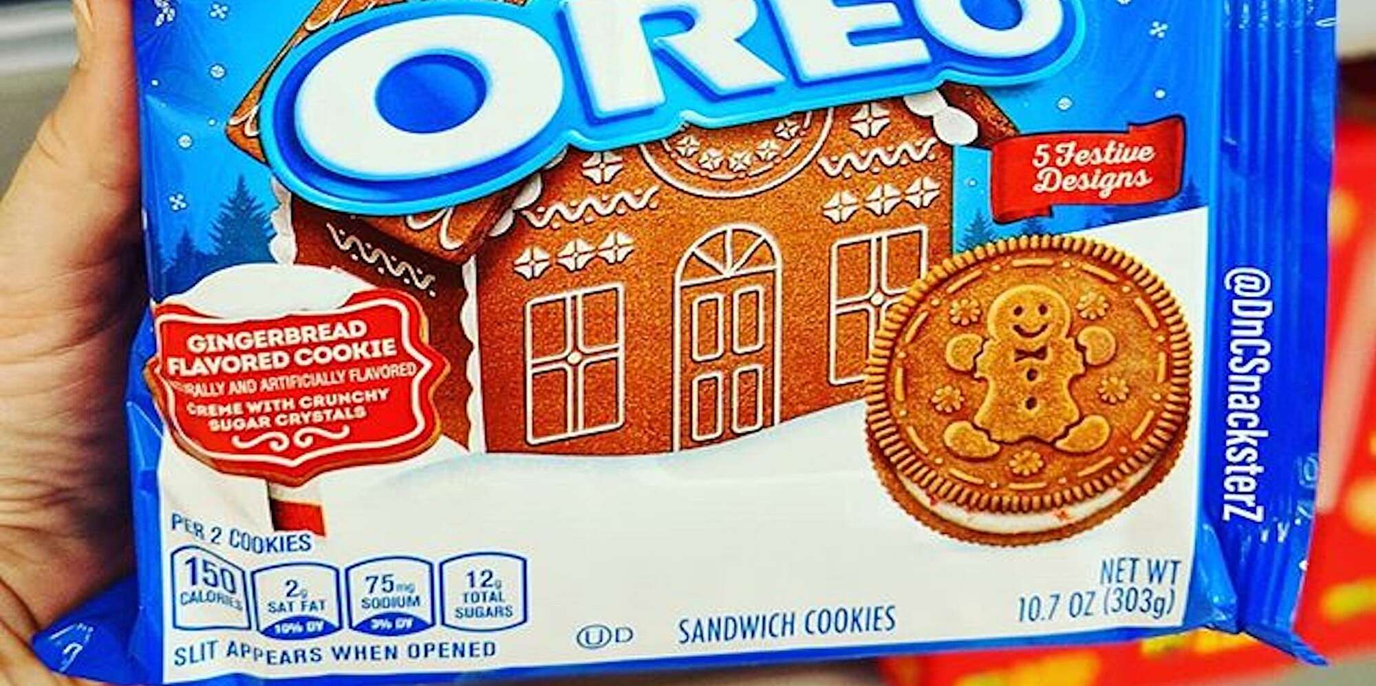 These Gingerbread Oreos Look Just Like Christmas Cookies