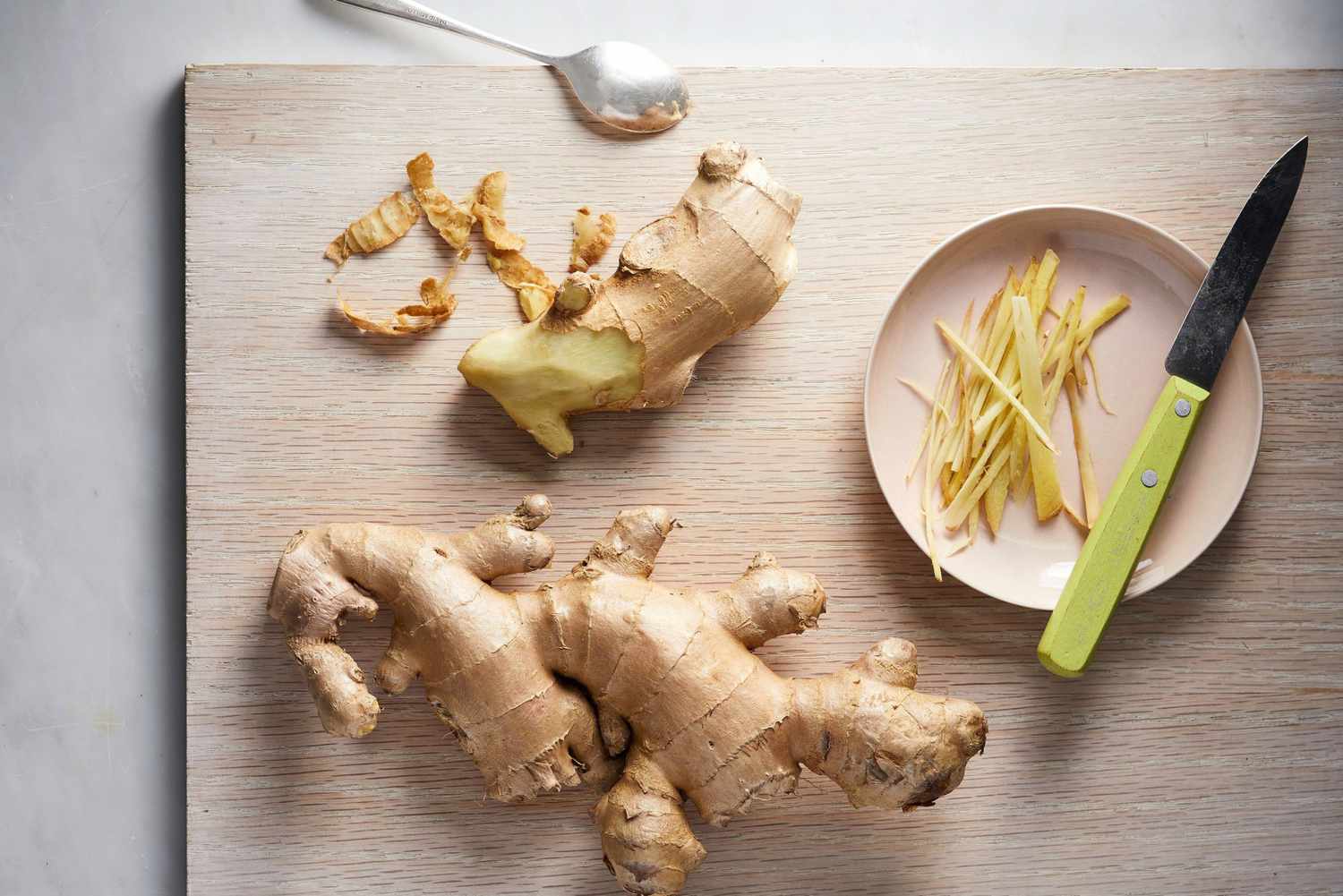 Ginger Is a Superfood You Should Always Have in Your Kitchen—Here's How to Store and Cook With It