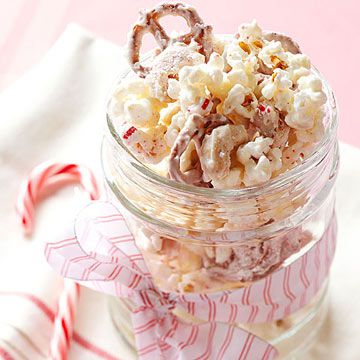 Candy Cane Snack Mix
