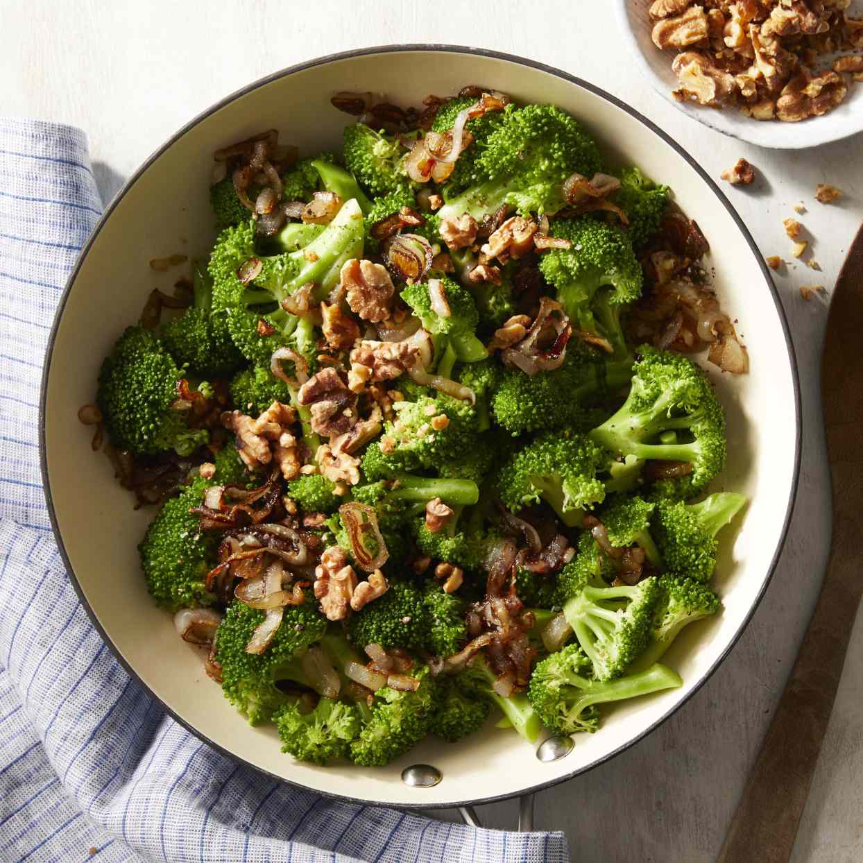 Broccoli with Caramelized Shallots