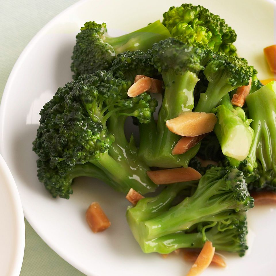 Tangy Broccoli with Almonds