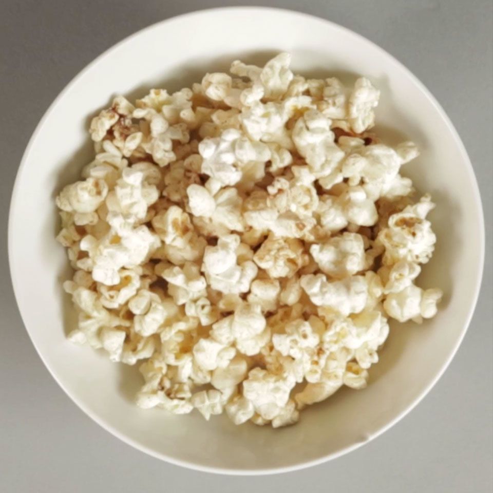 Cinnamon-Sugar Microwave Popcorn