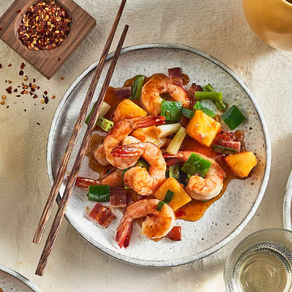 Easy Shrimp Stir-Fry with Green Pepper, Pineapple & Bacon
