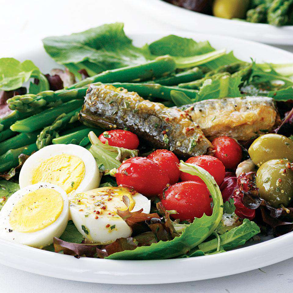 Spring Salad with Tarragon Vinaigrette