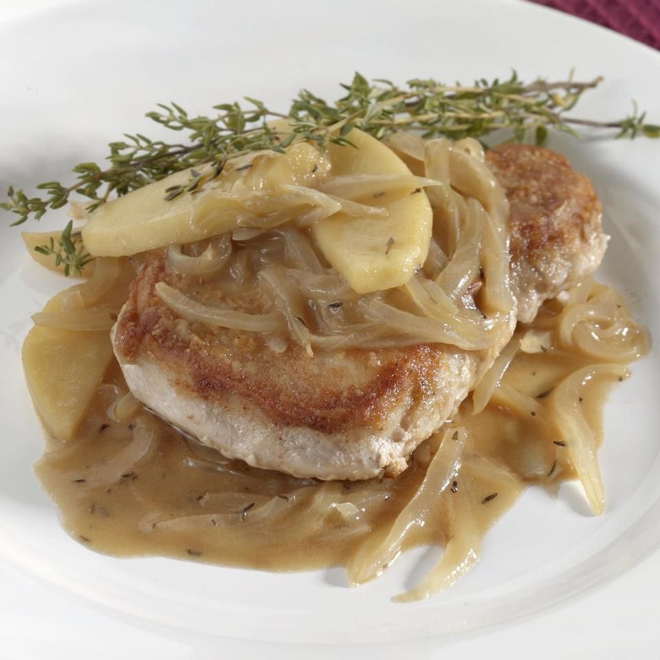 Pork Chops with Apples & Thyme
