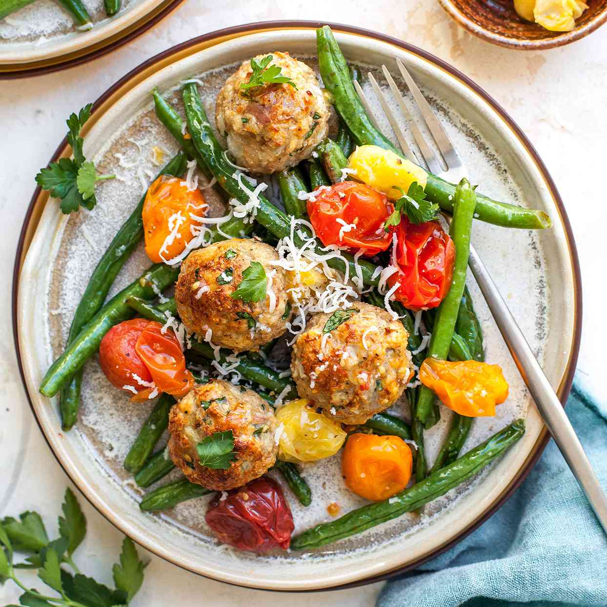 Turkey Meatballs with Green Beans & Cherry Tomatoes
